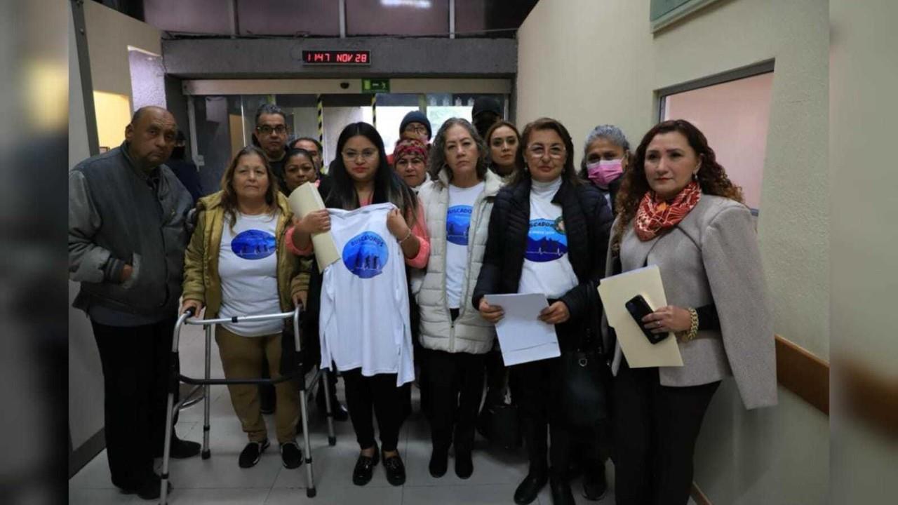 Al ser recibidas por la diputada del PAN, Myrna Grimaldo Iracheta, las integrantes de este colectivo destacaron que en el Estado de Nuevo León existen 6 mil 496 personas desaparecidas. Foto: Armando Galicia