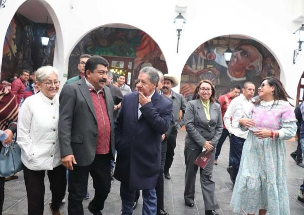 Higinio Martínez regresa al Senado, no se queda en el gobierno de Edomex