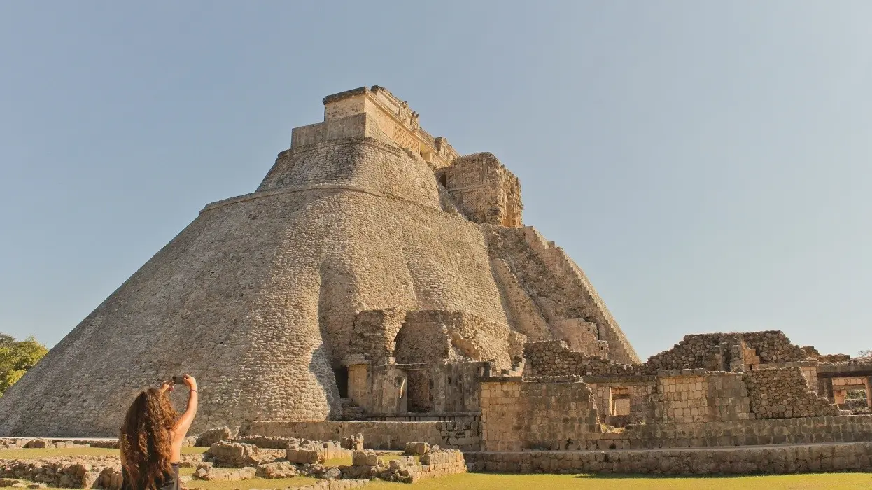 El INAH informó que, tras la apertura de nuevas zonas en Uxmal, los recorridos han aumentado 20%