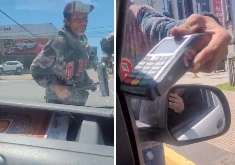 El hombre limpiaparabrisas sacó la terminal para cobrar con tarjeta de crédito o débito. Foto: Tiktok @tiktok_univers2024
