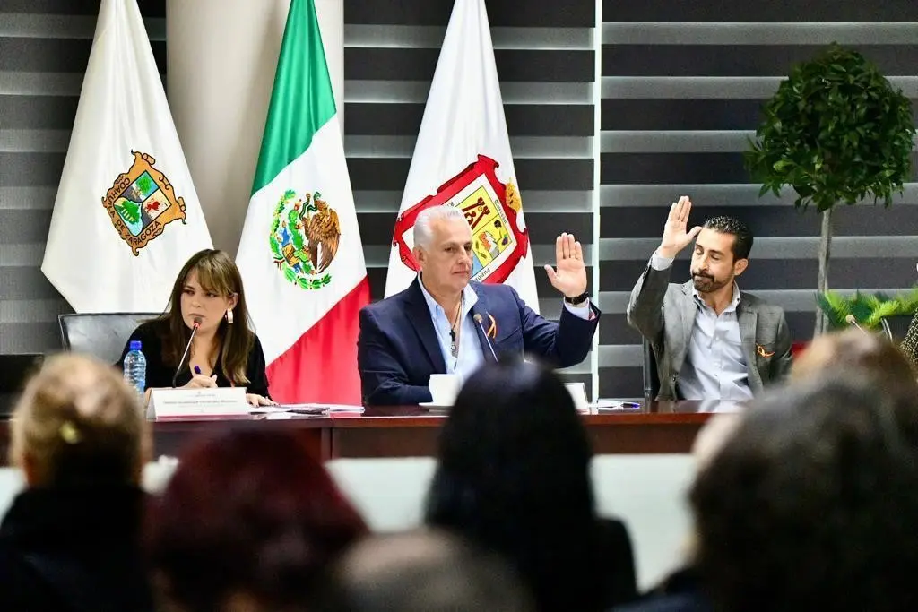 Aprueba Cabildo de Torreón orden del día para segundo informe de Román Cepeda