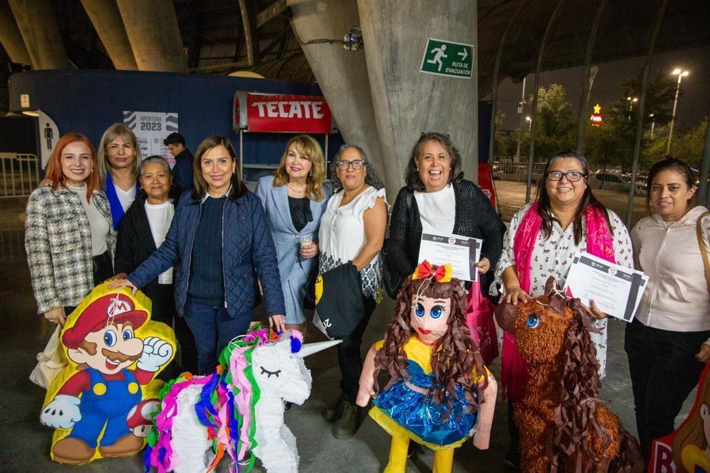 Los cursos abarcan una amplia gama de temas, desde panadería y Microsoft Office hasta moda infantil y diseño gráfico. Fotos: Municipio de Guadalupe