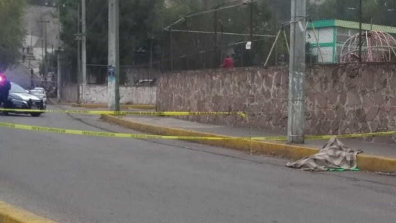 La FGJEM inició una carpeta de investigación por el homicidio del hombre que no fue identificado. Foto: FB Zona Cero Izcalli