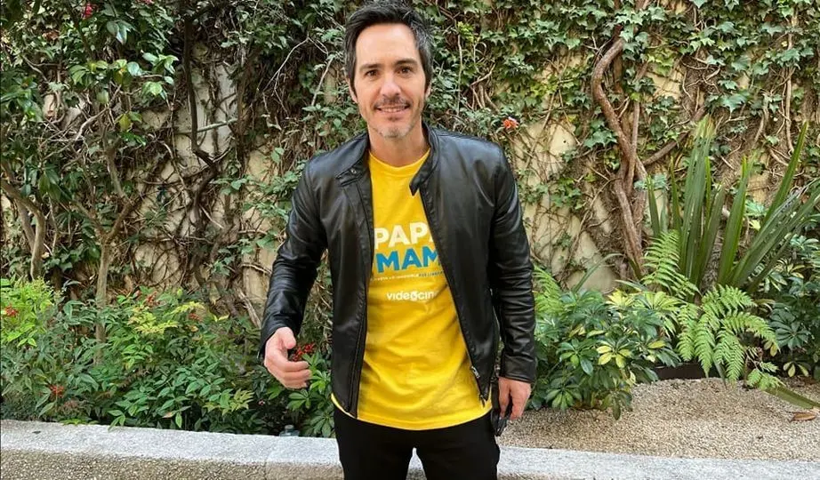 Difícil elección: Mauricio Ochmann o Silvia Navarro en Papá o mamá