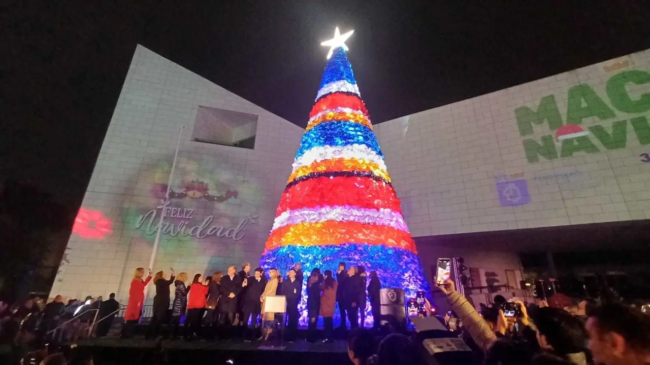 La inauguración de esta etapa de festejos fue presidida por Samuel García Sepúlveda. Foto: POSTA.