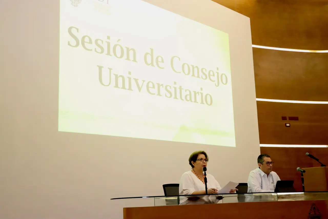 Autoridades de la Uady presentaron su propuesta de presupuesto para 2024