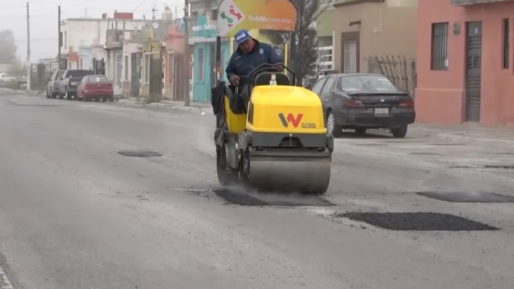 Avanza el bacheo en Saltillo con trabajos simultáneos en diversos puntos