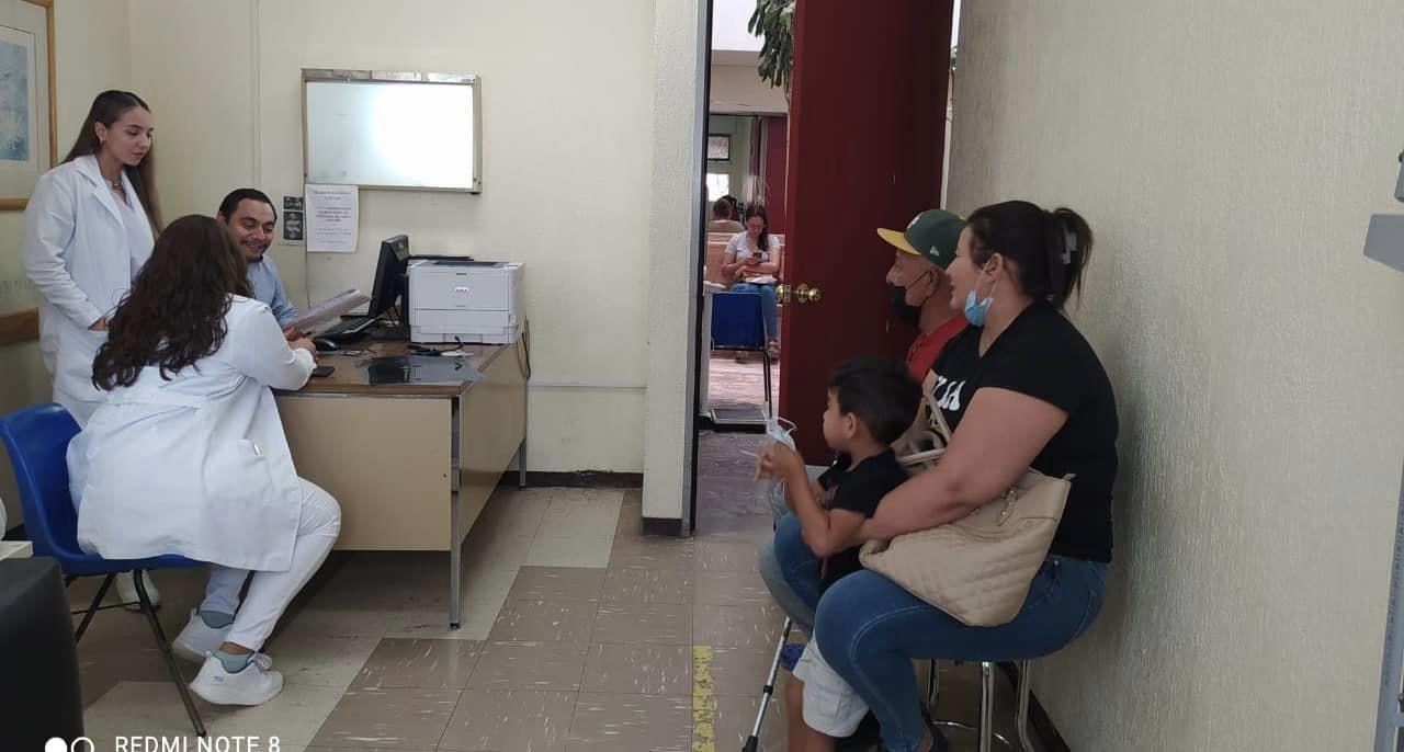 A partir de este 1 de diciembre cambiará de dirección la Clínica 50 del IMSS por lo que harán una reubicación de los servicios. Foto: Facebook IMSS Durango.
