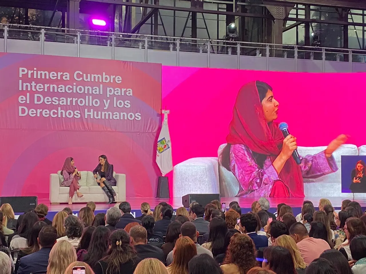 Los jóvenes son el futuro, pero también son el presente: Malala Yousafzai