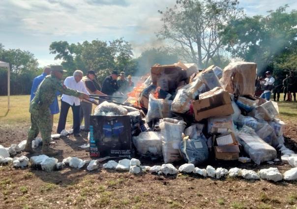 Autoridades de Yucatán incineran más de 300 kilos de narcóticos y evidencias