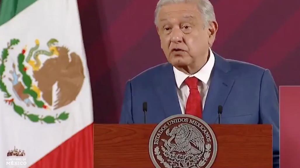 Salario mínimo en México subirá un 20% en 2024, según AMLO