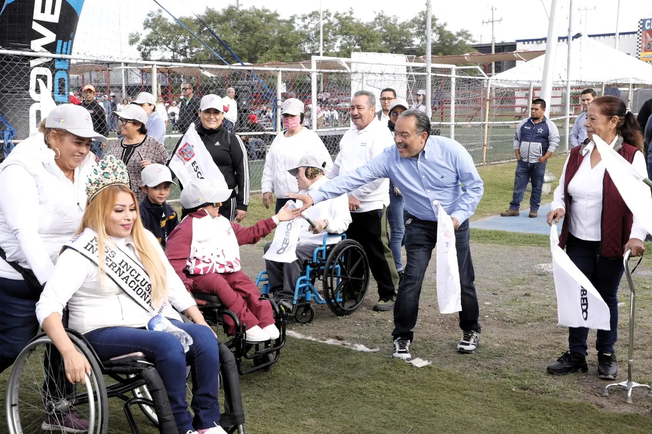 Durante el evento, Mijes destacó las políticas transversales implementadas en Escobedo para impulsar el desarrollo de las personas con discapacidad. Foto: Municipio de Escobedo