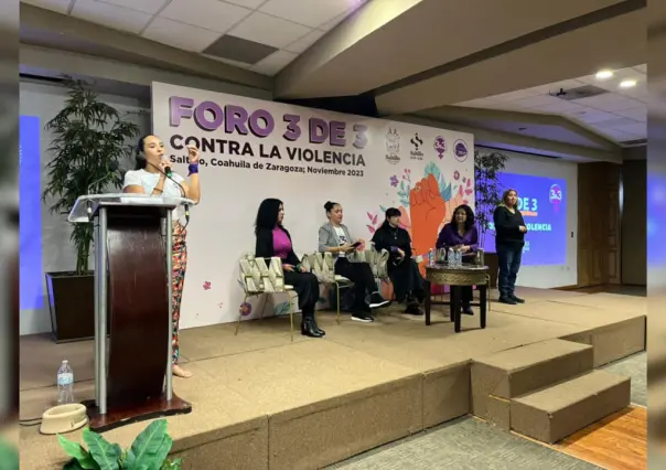 Realizan foro 3 de 3 contra la violencia hacia la mujer