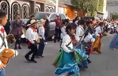 Celebra el aniversario de la Revolución Mexicana con un desfile cívico-deportivo