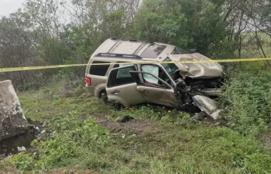 Muere al chocar contra luminaria en la carretera Victoria- Soto la Marina