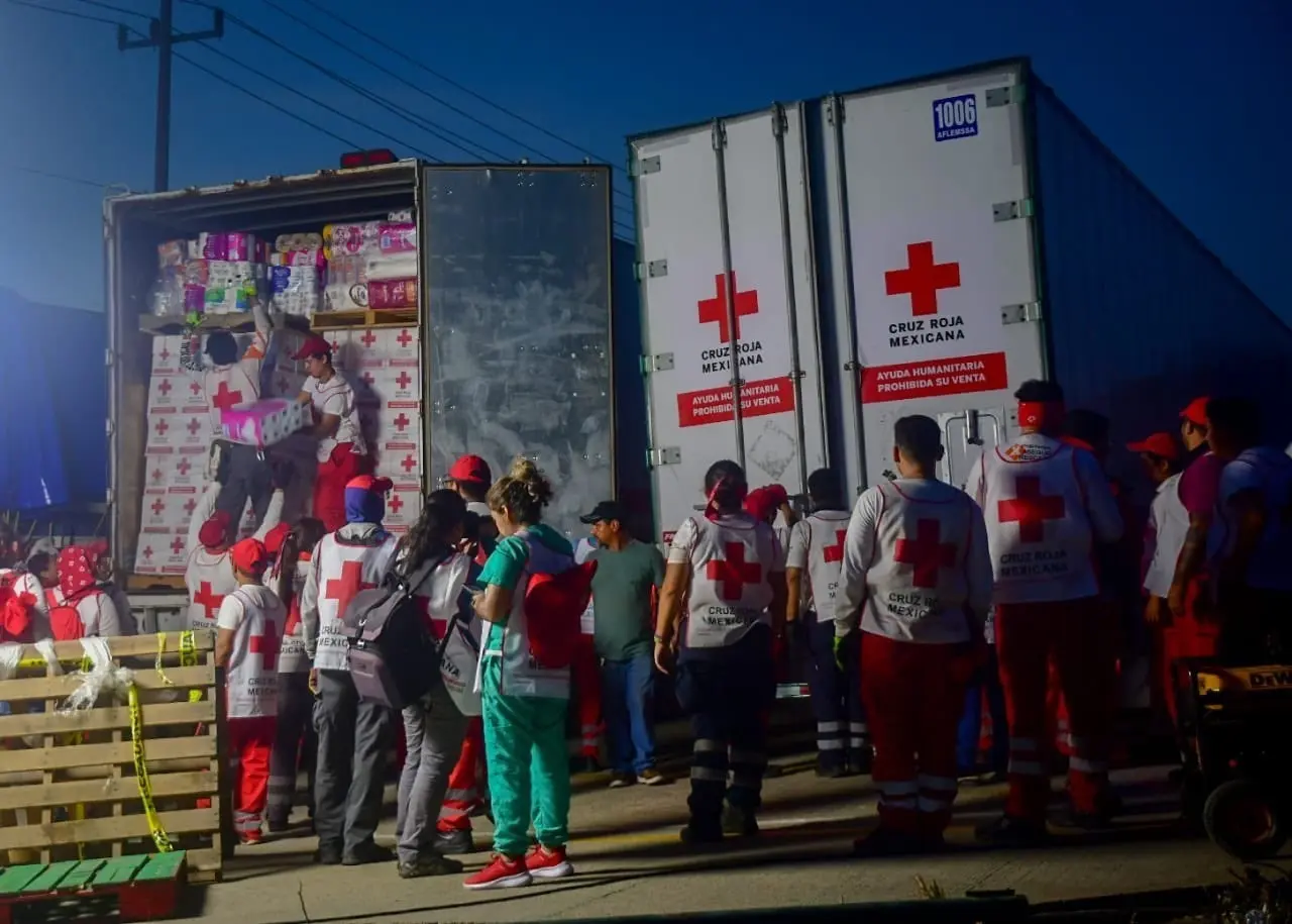 Más de 3 mil migrantes pernoctan en Sayula de Alempan, Veracruz. Foto. (Ilustrativa)  @CruzRoja_MX