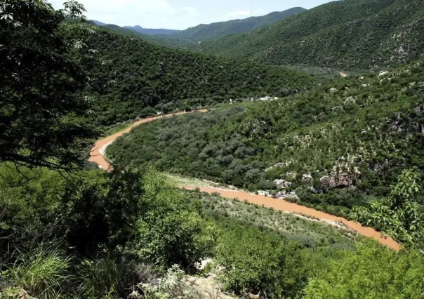 Derrame tóxico en río Sonora: Afectados exigen acciones de reparación