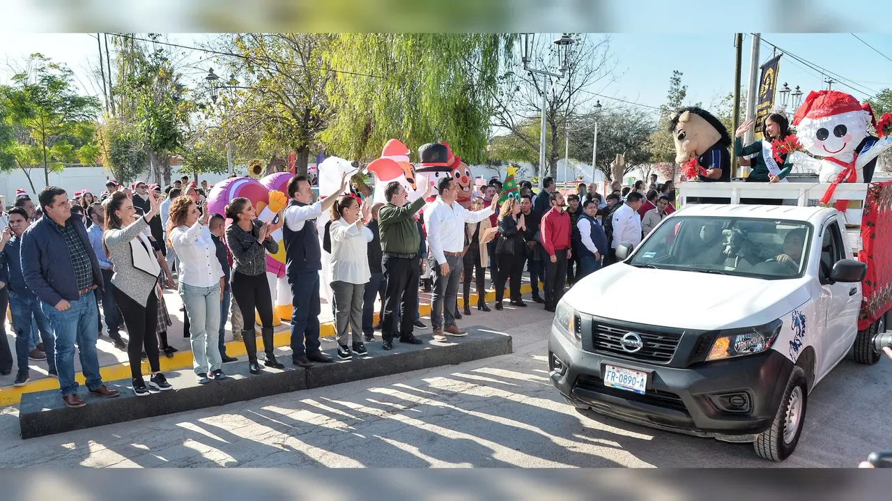 Arranca el operativo Una Navidad con Valor y Corazón en La Laguna