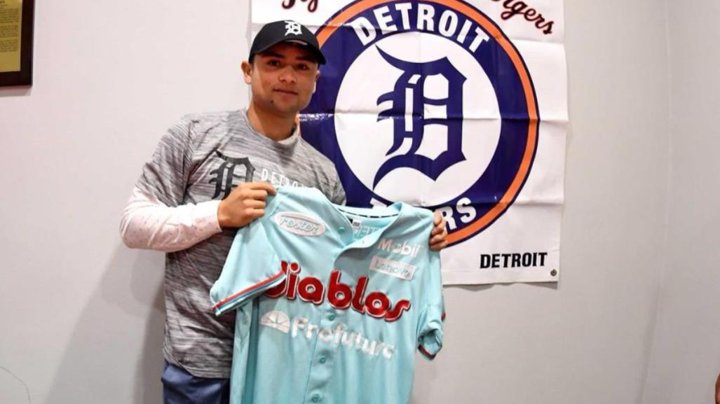 Firma contrato beisbolista de Comondú con Tigres de Detroit