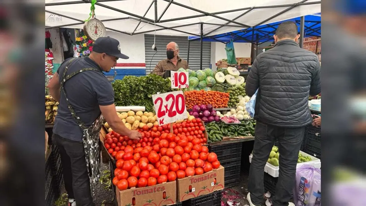 El Mesón Estrella está ubicado en la calle Juan Méndez 125 en el centro de Monterrey con un horario de 8:00 a 19:00 horas. Foto: Rosy Sandoval