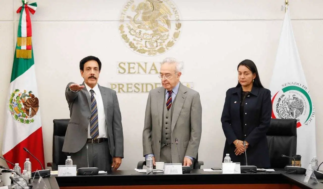 Omar Fayad admite carecer de méritos para ser embajador en Noruega. Foto: Julio Valera Piedras