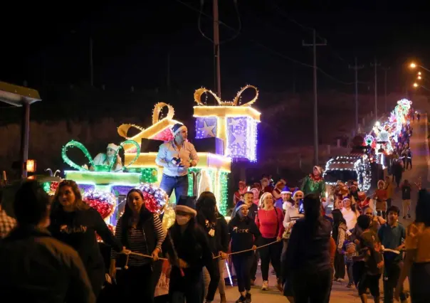 Celebra la Navidad en Pesquería con siete desfiles mágicos