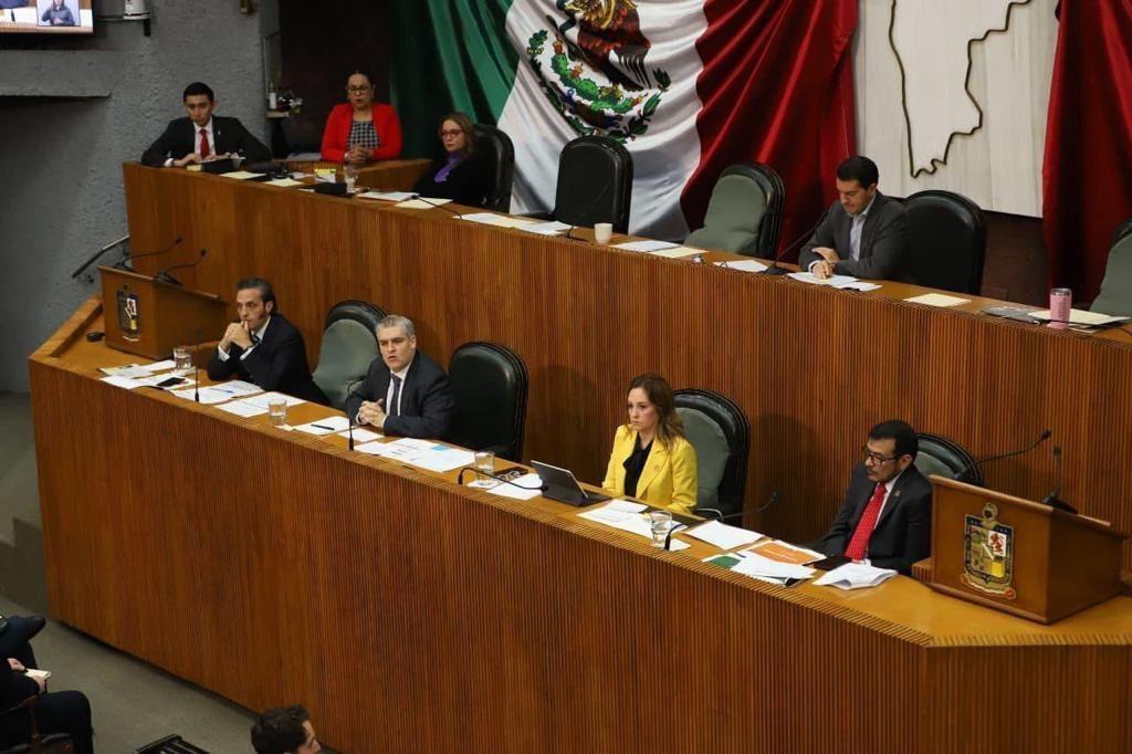 Secretario de Economía, Iván Rivas reiteró que con o sin Tesla, Santa Catarina está teniendo un crecimiento importante. Foto. Armando Galicia