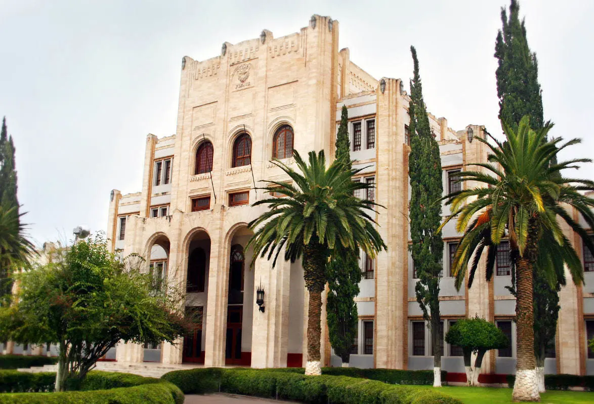 El llamado es para las personas que deseen ingresar a cualquiera de las licenciaturas de la universidad. (Fotografía: Archivo)