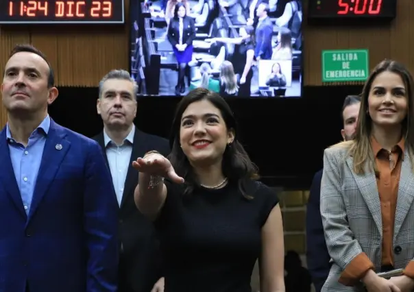 Toma protesta Cecilia Robledo como diputada local por tercera vez