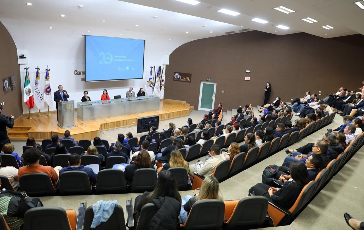 UANL conmemora 20 años del Doctorado en Ciencias de la Enfermería