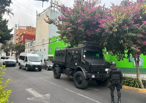 Balacera en la Doctores deja dos personas muertas y tres policías heridos