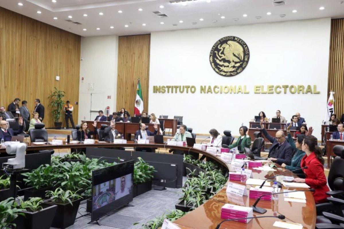 ¡Cara a cara! INE aprueba los formatos para debates presidenciales. Foto: INE