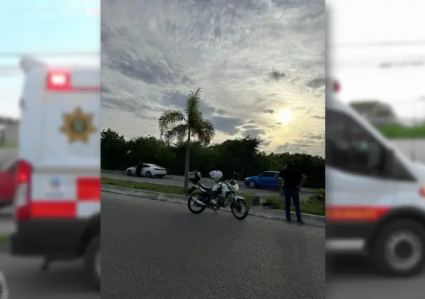 Motociclista fallece tras impactar con árbol en Mérida