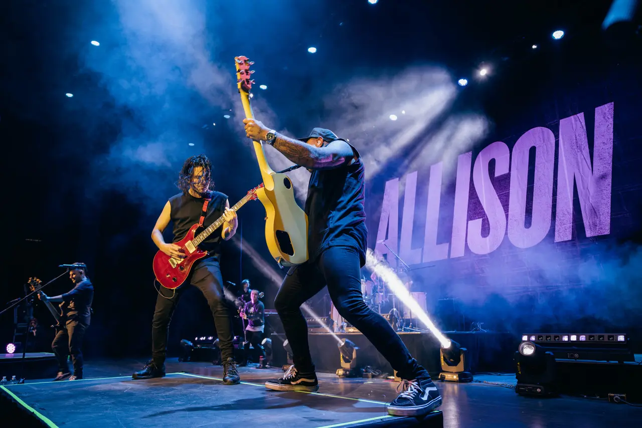 Temas como Miedo y Rómpase fueron parte del repertorio que Allison ofreció en este concierto. Fotos. Cortesía Apodaca Group.