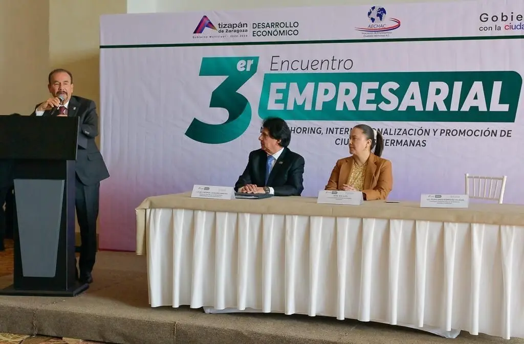 El 3er Congreso Empresarial de Nearshoring Internacionalización y Promoción de Ciudades Hermanas tiene como uno de sus objetivos el fomentar el empleo. Foto: Gobierno de Atizapán