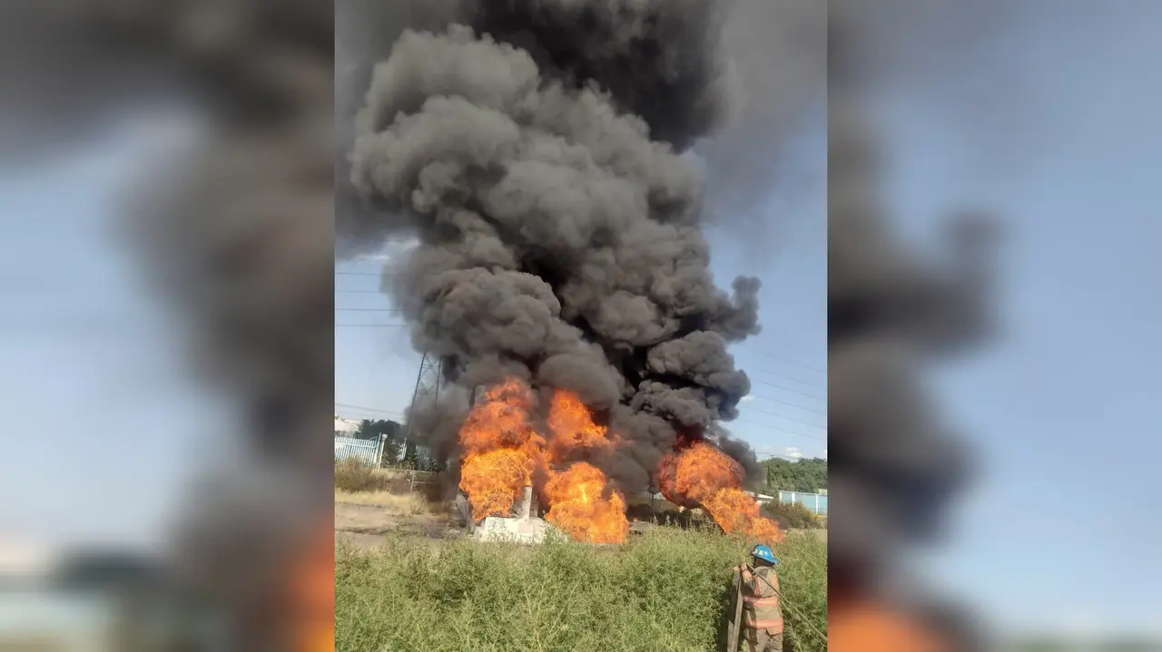 El incendio fue sofocado por bomberos de Ecatepec sin que se reportaran lesionados. Foto: Gobierno de Ecatepec