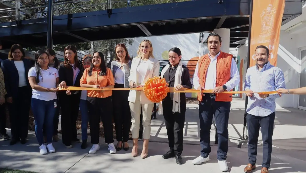 Centro de defensoría de niñas, niños y adolescentes en DIF Santa Catarina: atención integral para menores en riesgo