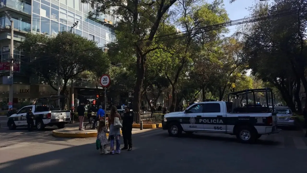 Asesinan a hombre que se resistió a entregar su dinero en la Condesa. Foto:  @luismiguelbaraa