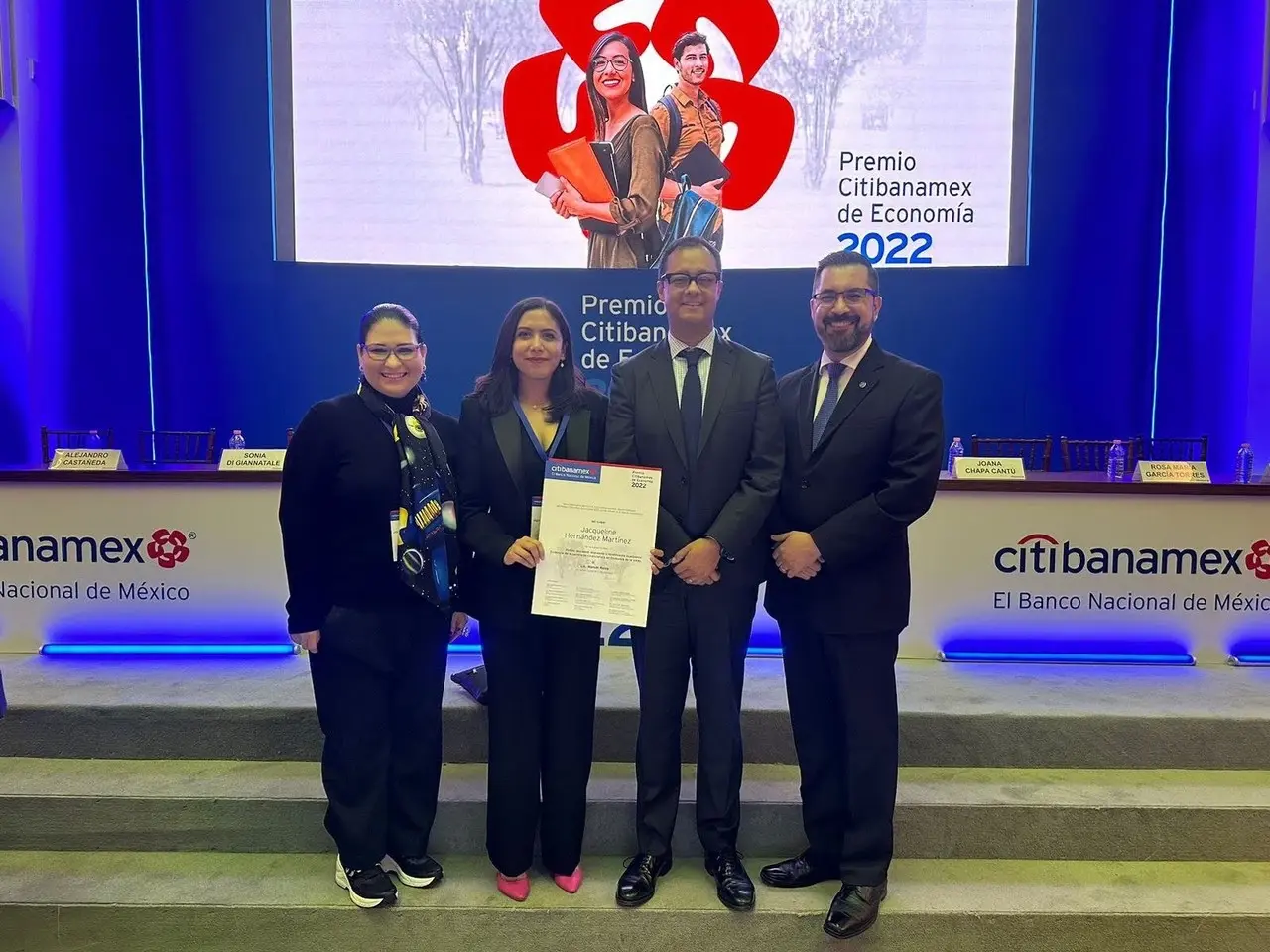 Jaqueline Hernández fue reconocida con el Premio Citibanamex de Economía 2022. Foto. Cortesía