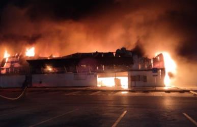 Se incendia Bodega Aurrera en San Fernando