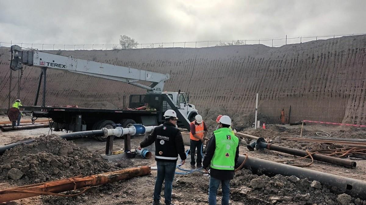 El gobierno de México continúa dedicando esfuerzos incansables para lograr la recuperación de los cuerpos de los mineros y brindar apoyo integral a sus familias. Foto: Twitter @CNPC_MX