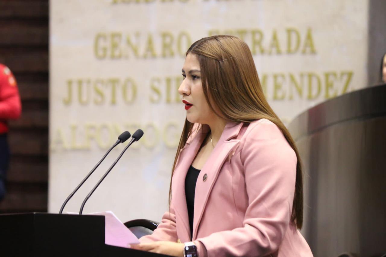 El reclutamiento de jóvenes es una deuda por subsanar, asegura diputada del PRD. Foto: Especial