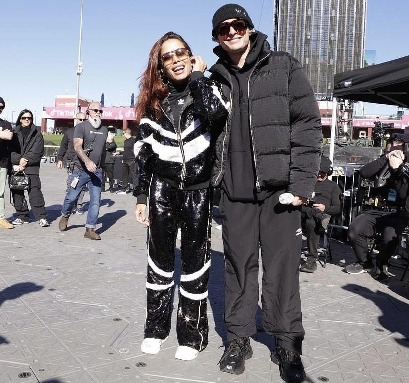 Peso Pluma y Anitta encienden el escenario en Brasil Foto: Instagram