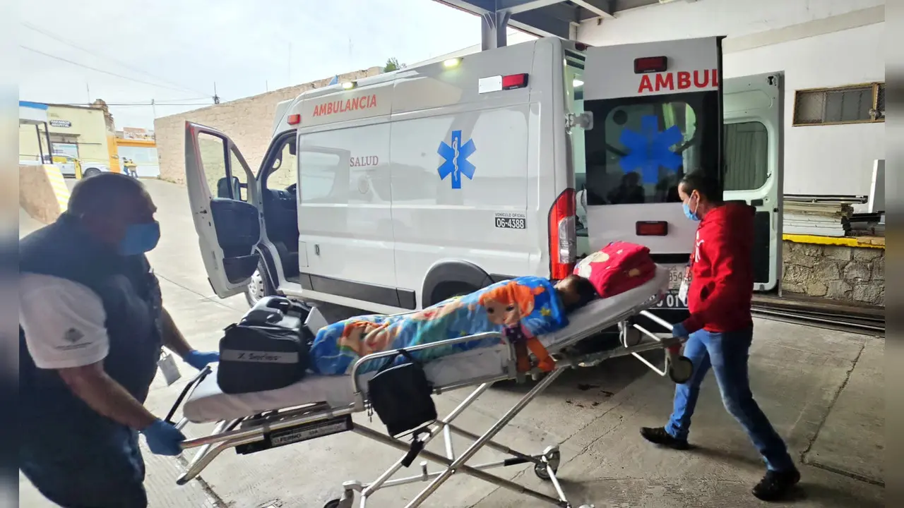 Logran traslado de niño a EUA para recibir atención especializada por quemaduras