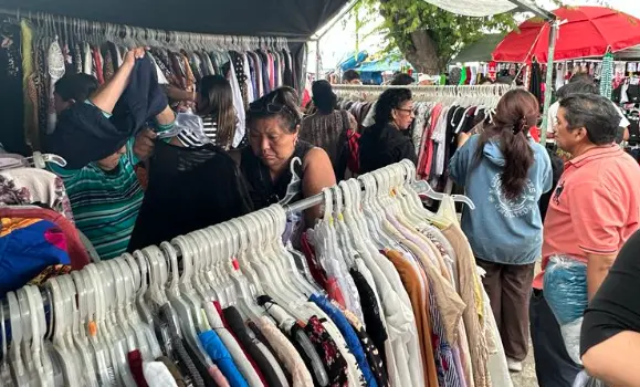 Tianguis de Mérida: la opción económica para comprar ropa de segunda mano en diciembre