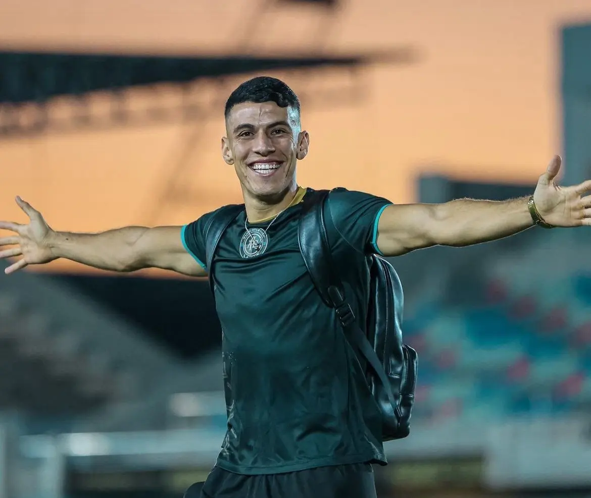 Renato Mendoza vía instagram