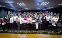 Concluyen alumnos de Escuela de Artes y Oficios de Guadalupe cursos navideños