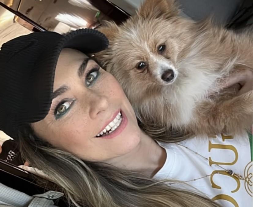 Aracely Arámbula ha adoptado 18 perritos de la calle Foto: Instagram