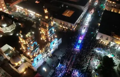 Durango lleno de luces navideñas con el tradicional desfile navideño