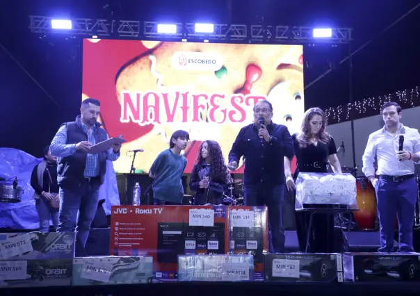 Navifest: Disfrutan la magia de la Navidad en Escobedo